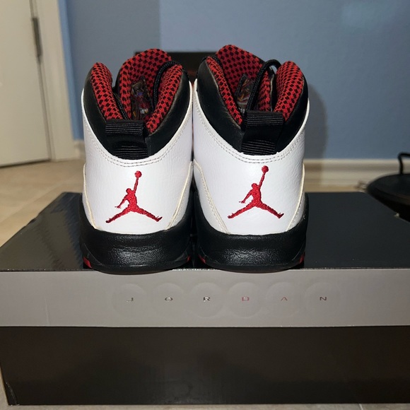 Air Jordan 10 Retro Chicago Bulls - Picture 2 of 5